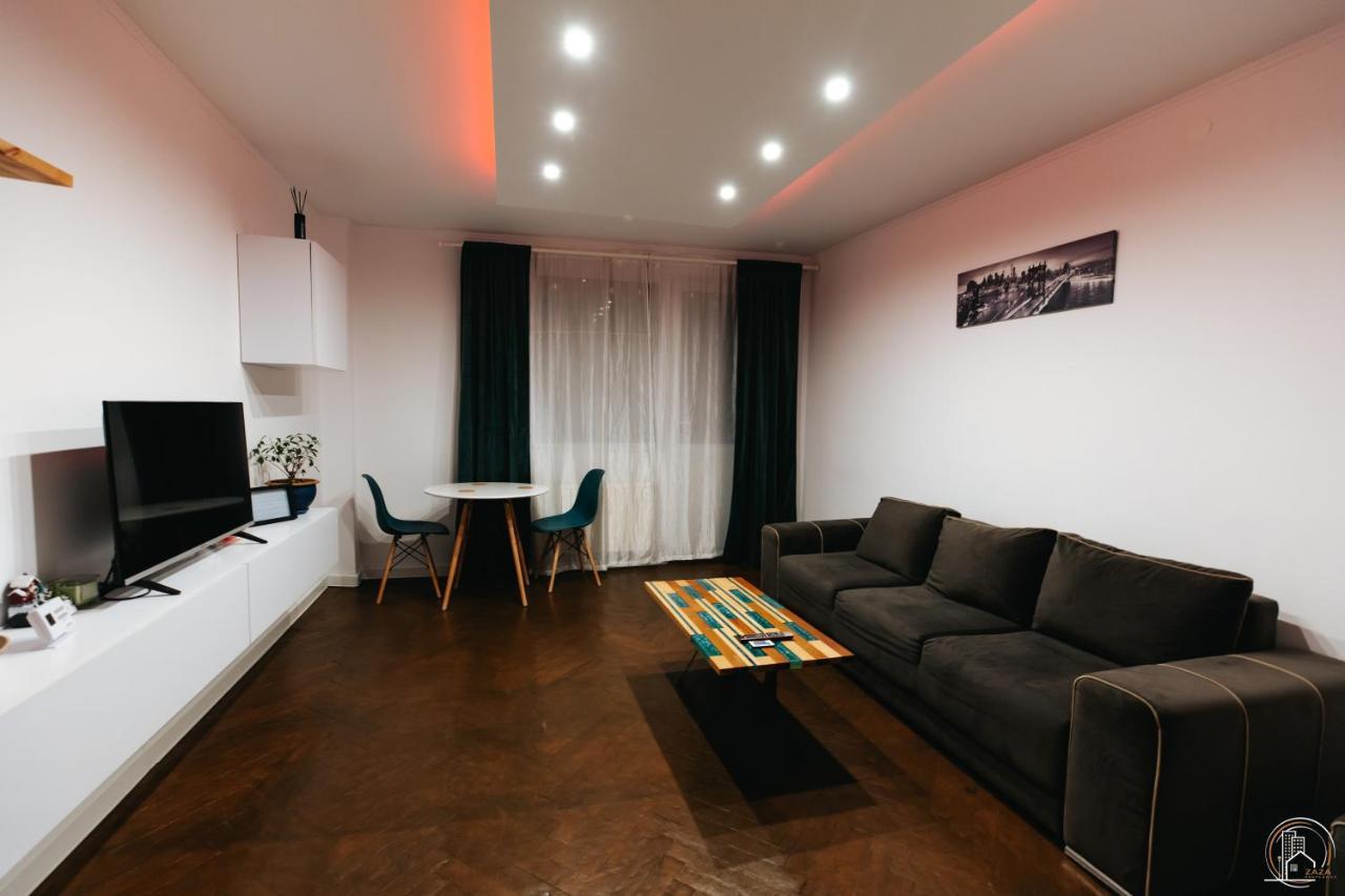 Zaza Apartament - Central Area, With Balcony Târgu Jiu Extérieur photo