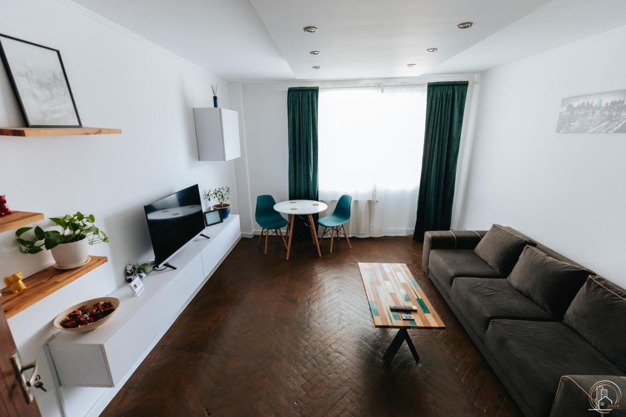 Zaza Apartament - Central Area, With Balcony Târgu Jiu Extérieur photo